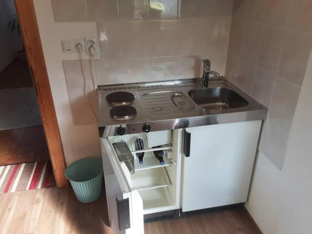 Apartment-Ferienwohnung 3 Treffen Am Ossiachersee Екстер'єр фото